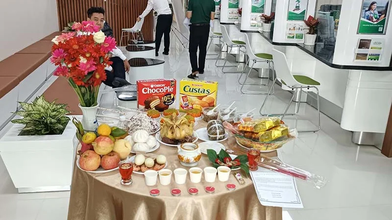 Văn Khấn Khai Trương 2026: Bài Cúng Chuẩn Phong Thủy & Cách Sắm Lễ Vật Đầy Đủ Nhất