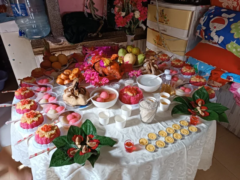 Cúng Căn Là Gì? Giải Mã Ý Nghĩa & Nguồn Gốc Nghi Lễ Tâm Linh Cho Trẻ