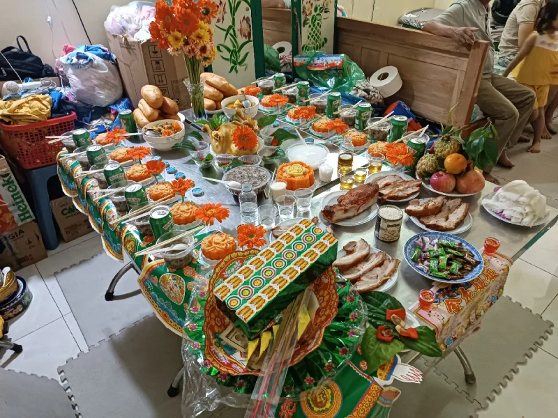 Mâm Cúng Thôi Nôi Bến Cát 