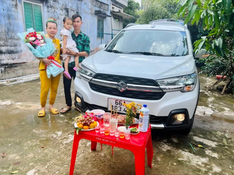 Cúng xe quay đầu vào hay ra? Vị trí đặt mâm và hướng xe khi làm lễ