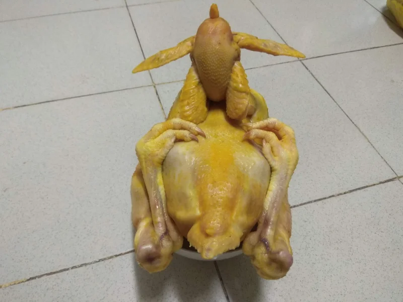 Cách Luộc Gà Cúng Thơm Ngon Chắc Thịt, Da Vàng Óng, Không Nứt