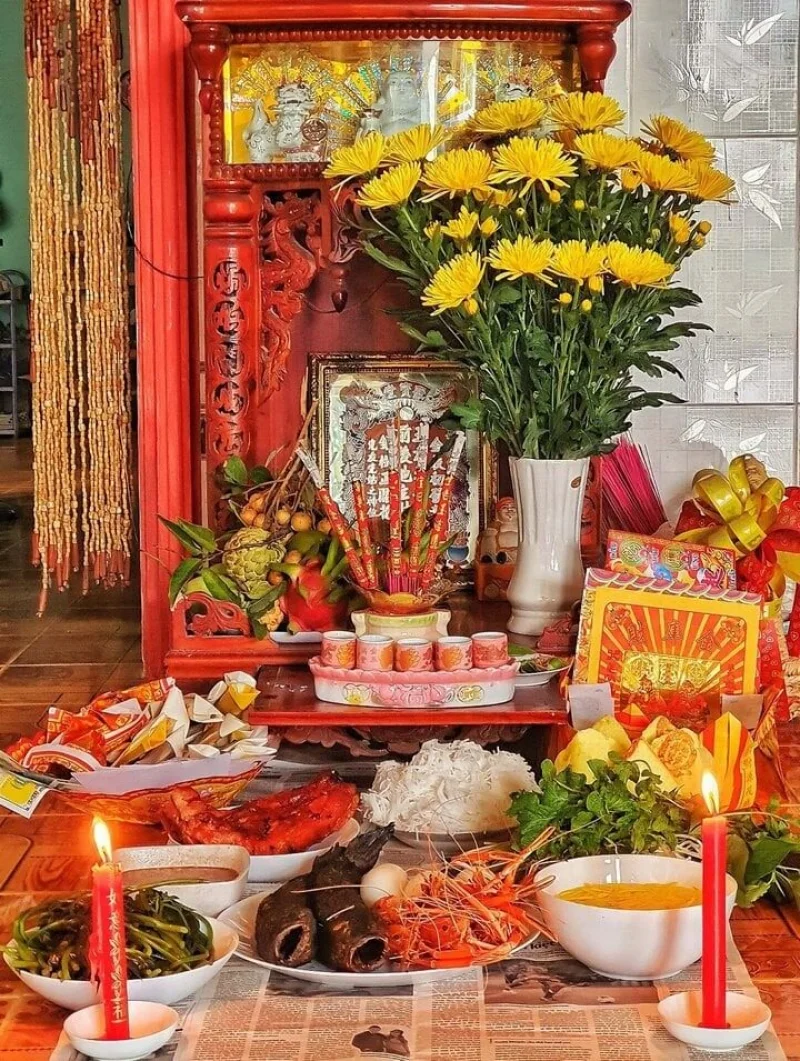 Cúng Thần Tài: Gà hay Heo, Chọn Lễ Vật Nào Tốt Nhất?